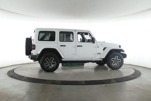 Bright White Clearcoat 2025 Jeep Wrangler 4-Door Sahara 4x4