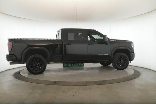 2025 GMC Sierra 3500 AT4