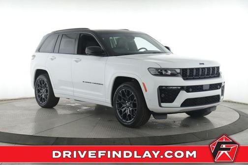 Bright White Clearcoat 2026 Jeep Grand Cherokee Summit