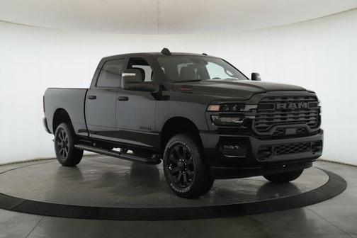 2025 RAM 2500 Big Horn Crew Cab 4x4 6'4' Box