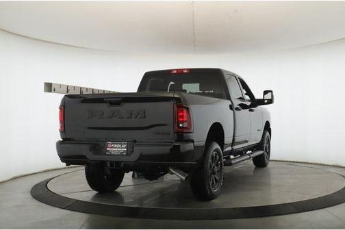 2025 RAM 2500 Big Horn Crew Cab 4x4 6'4' Box