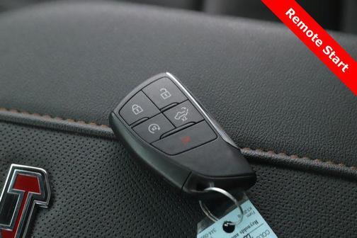 Onyx Black 2025 GMC Sierra 2500 AT4