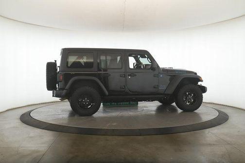 2025 Jeep Wrangler 4xe Willys