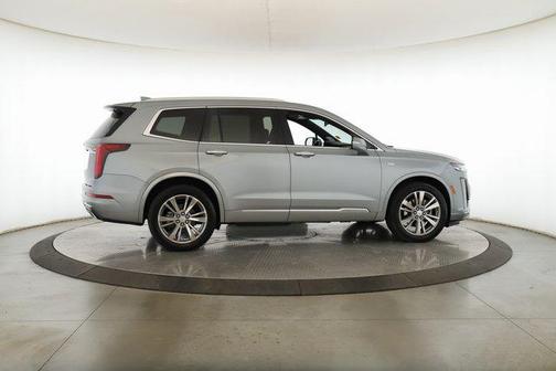 2025 Cadillac XT6 Premium Luxury AWD