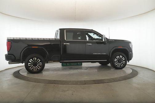 2025 GMC Sierra 2500 Denali Ultimate