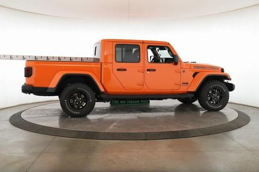 2025 Jeep Gladiator High Tide