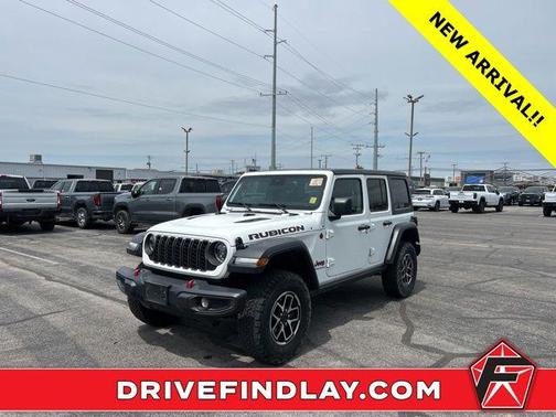 Bright White Clearcoat 2025 Jeep Wrangler Rubicon