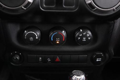 Rock Lobster Clearcoat 2013 Jeep Wrangler Sport