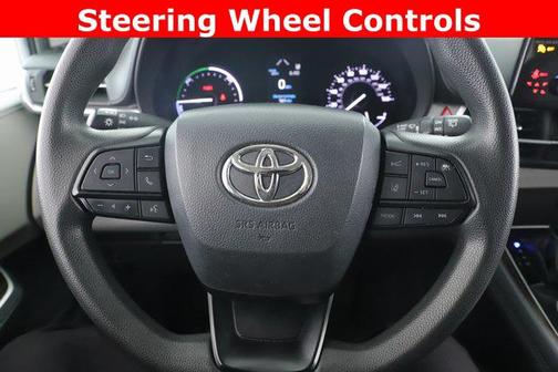 2022 Toyota Sienna LE