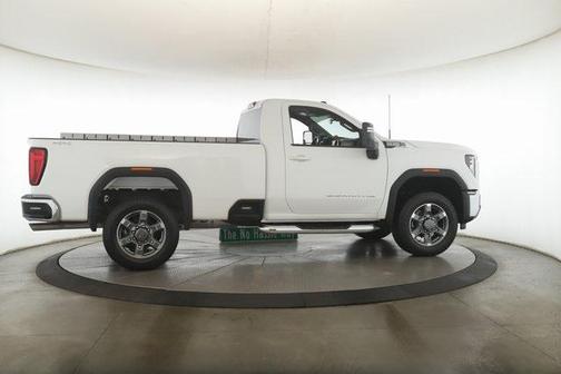 2025 GMC Sierra 2500 SLE