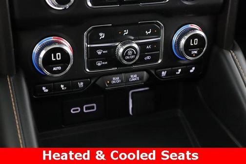2024 GMC Yukon 4WD AT4