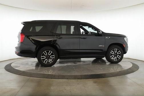 2024 GMC Yukon 4WD AT4