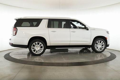 2024 Chevrolet Suburban 4WD High Country