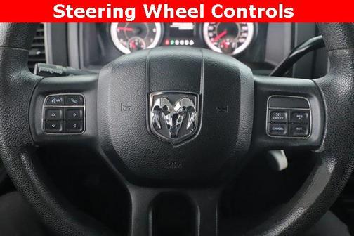 2017 RAM 2500 Tradesman Crew Cab 4x4 6'4' Box