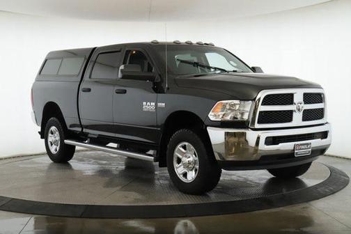 2017 RAM 2500 Tradesman Crew Cab 4x4 6'4' Box