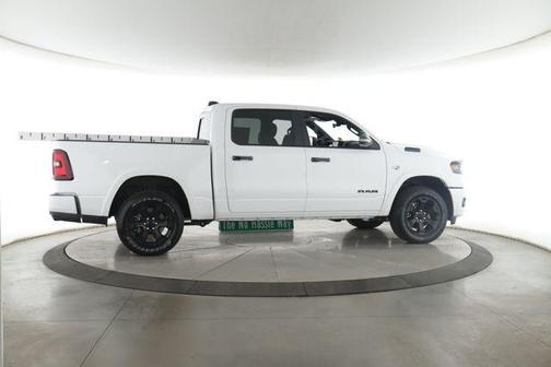 Bright White Clearcoat 2026 RAM 1500 Big Horn/Lone Star