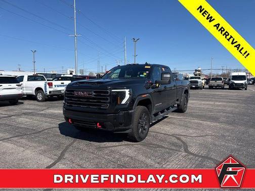 Onyx Black 2025 GMC Sierra 2500 AT4