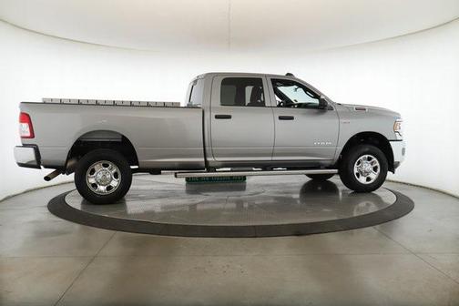 2022 RAM 2500 Tradesman Crew Cab 4x4 8' Box
