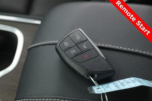 2024 GMC Acadia Denali