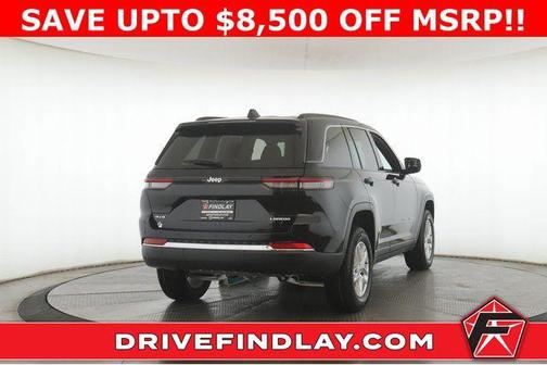 Diamond Black Crystal Pearlcoat 2026 Jeep Grand Cherokee Altitude