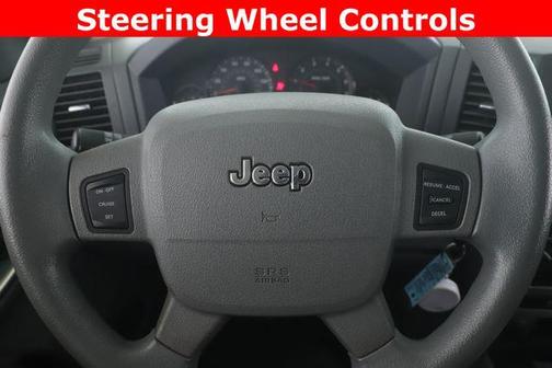 2006 Jeep Grand Cherokee Laredo