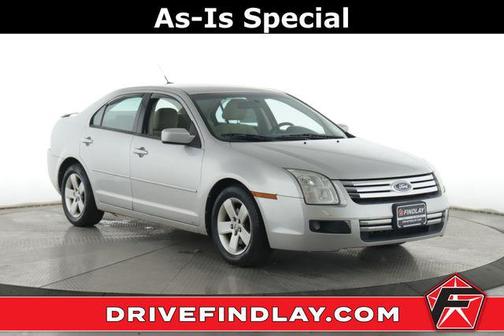 Silver 2009 Ford Fusion SE