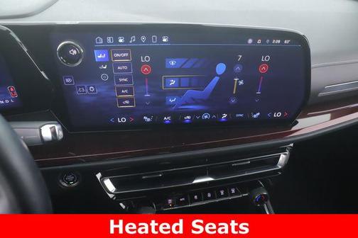 Radiant Red Tintcoat 2024 Chevrolet Traverse Z71