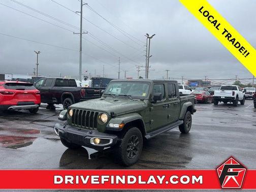 Sarge Green Clearcoat 2023 Jeep Gladiator Sport S