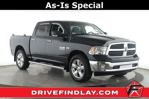 Brilliant Black Crystal Pearlcoat 2016 RAM 1500 Big Horn