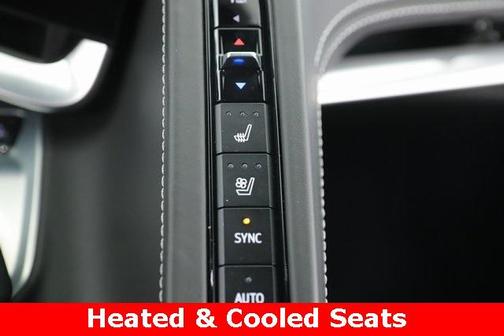 2023 Chevrolet Corvette Stingray w/3LT