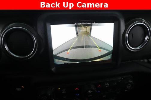 2023 Jeep Wrangler 4-Door Sahara