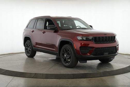 2025 Jeep Grand Cherokee Altitude