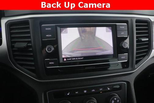 2022 Volkswagen Atlas Cross Sport 2.0T SE