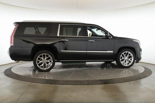 2017 Cadillac Escalade ESV Premium Luxury