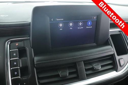 2023 Chevrolet Suburban LS