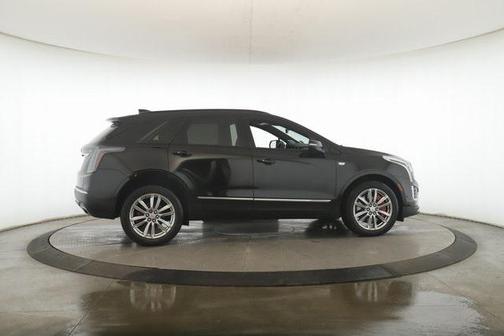 2025 Cadillac XT5 Sport