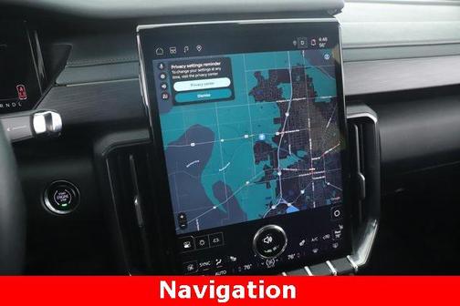 2025 GMC Acadia AWD AT4