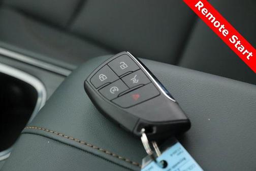 2025 GMC Acadia AWD AT4