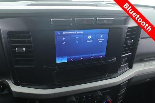 Oxford White 2024 Ford F-250 XLT