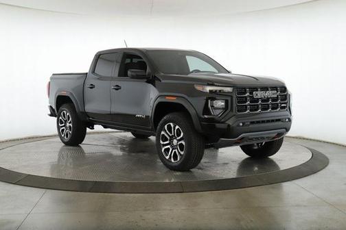2024 GMC Canyon Base