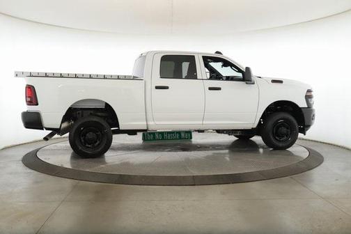 2025 RAM 2500 Tradesman Crew Cab 4x4 6'4' Box