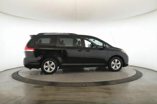 2011 Toyota Sienna Base