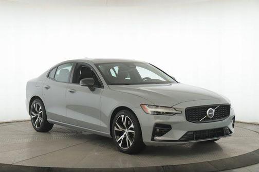 2025 Volvo S60 B5 Core