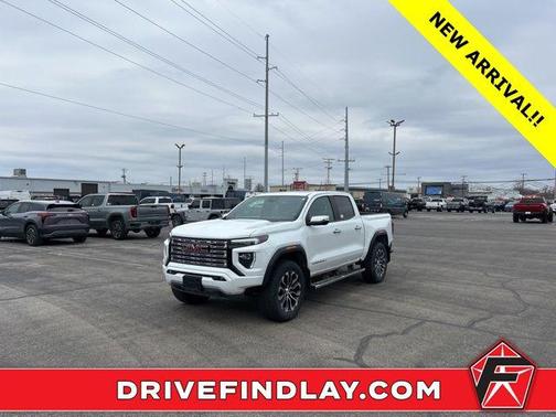 Summit White 2024 GMC Canyon Denali