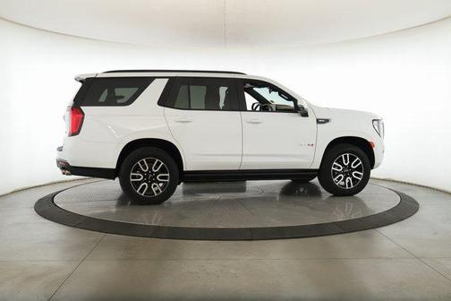 2024 GMC Yukon 4WD AT4