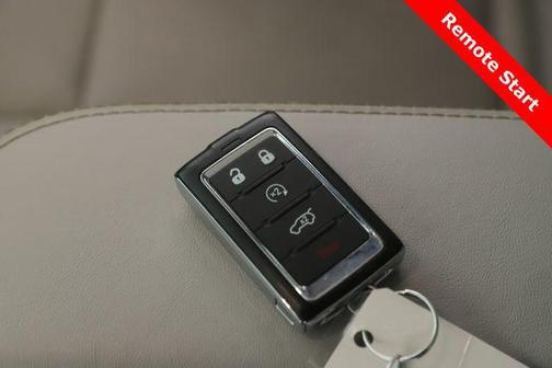 Bright White Clearcoat 2024 Jeep Wagoneer Series II 4x4