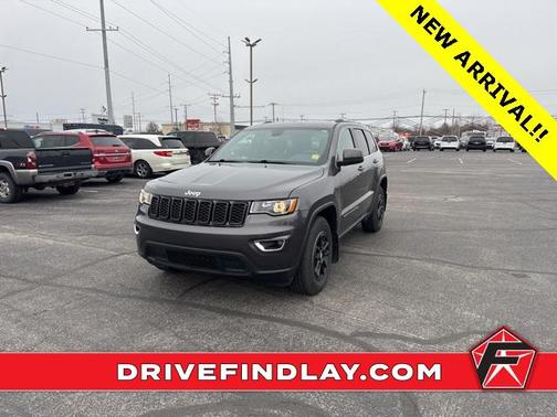2020 Jeep Grand Cherokee Laredo