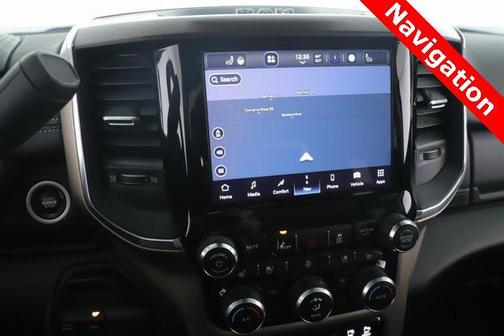 2024 RAM 2500 Laramie Crew Cab 4x4 6'4' Box