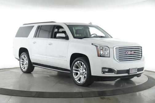 White 2018 GMC Yukon XL SLT