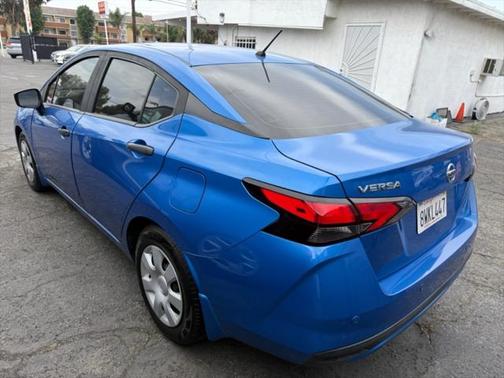 2021 Nissan Versa 1.6 S